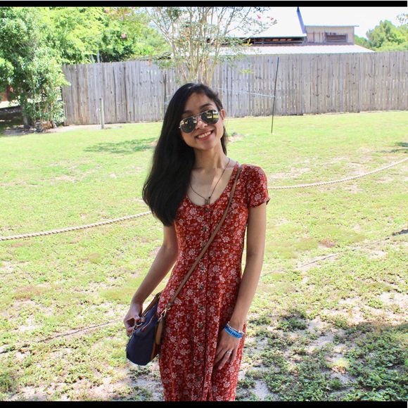 Meet your Posher, Roxanne margot - Picture 1 of 1